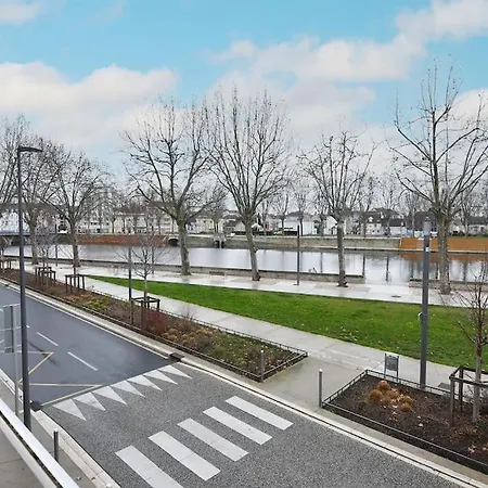 Loft 101 - Central, Terrasse Privee, Cachet De L'ancien Montlucon